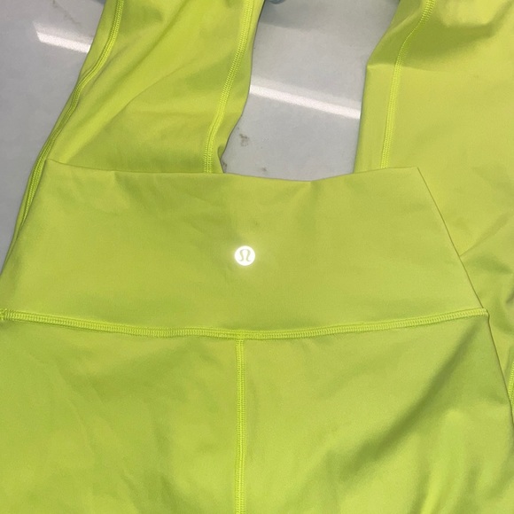 Size 6 Lululemon Align Legging - Picture 1 of 1
